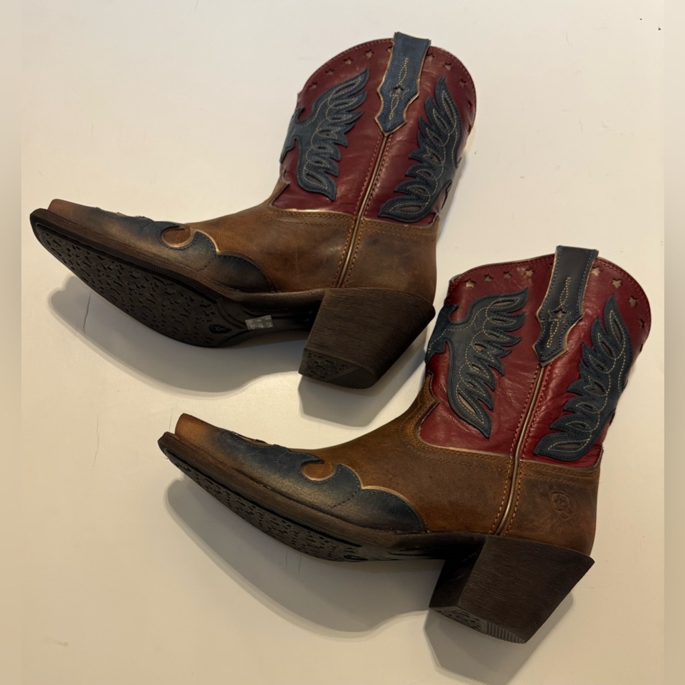 Ariat Bravery Western Boots - Picture 5 of 16